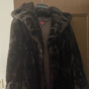 Gallery faux fur coat - dark brown
